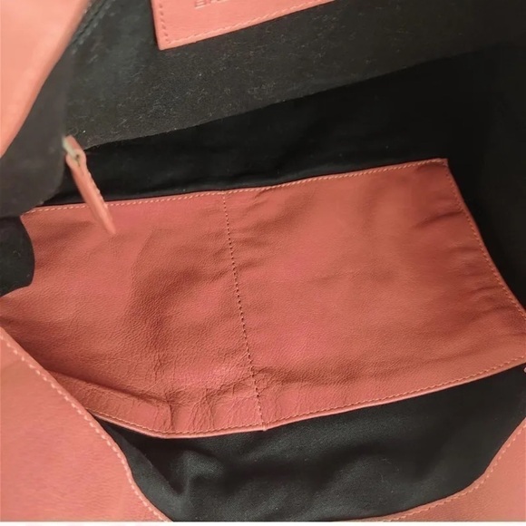 𝅺BALENCIAGA "Maxi Shopper" handbag - Picture 11 of 13